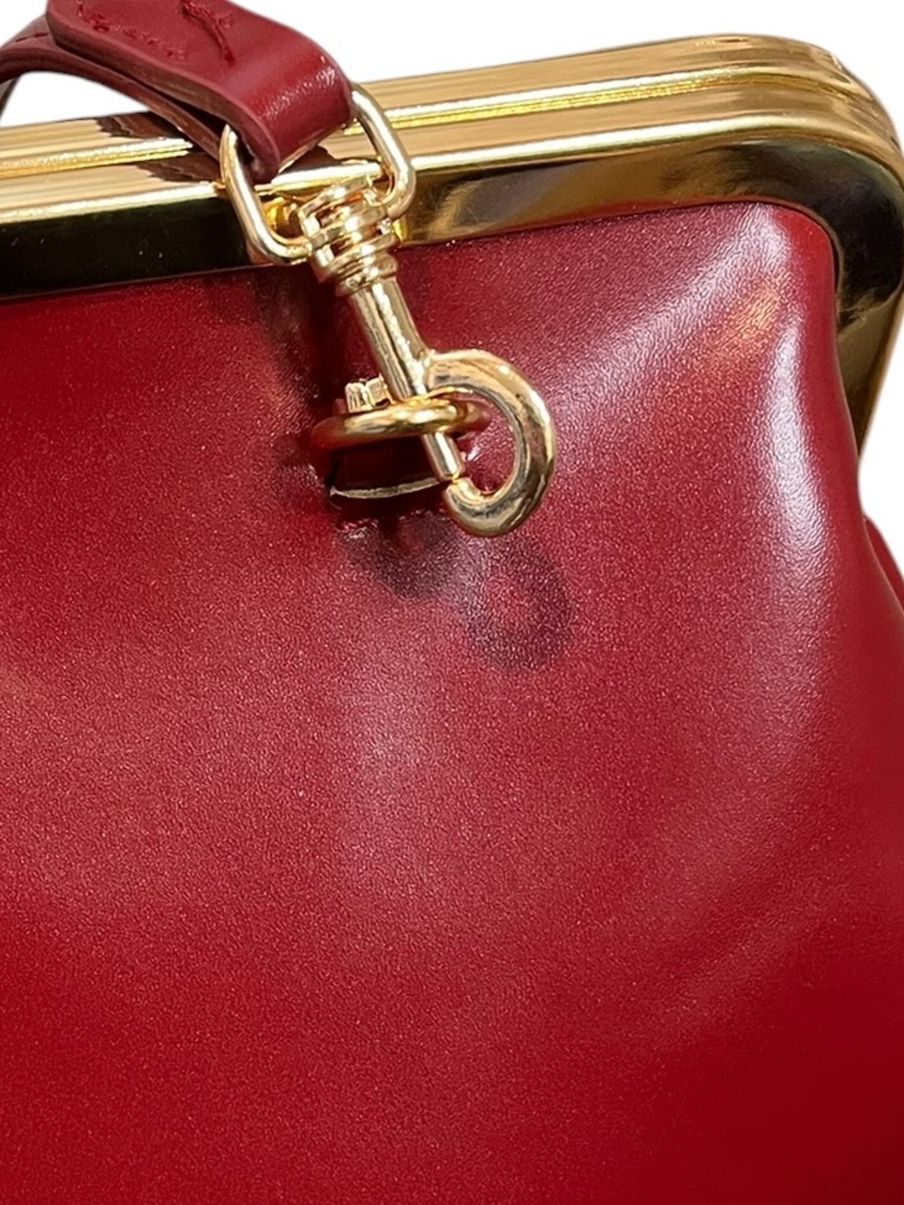 Burgundy Red Kiss Lock Bag/Purse with Shoulder Strap and Gold Toned Hardwar - Picture 6 of 8